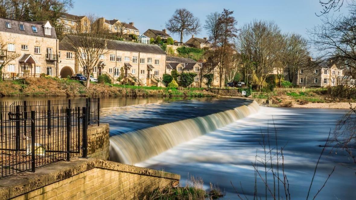 Large 4 Bedroom Home In Boston Spa Village In-Between York, Harrogate And Leeds, Sleeps 9 Екстер'єр фото
