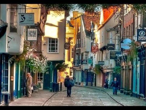 Large 4 Bedroom Home In Boston Spa Village In-Between York, Harrogate And Leeds, Sleeps 9 Екстер'єр фото